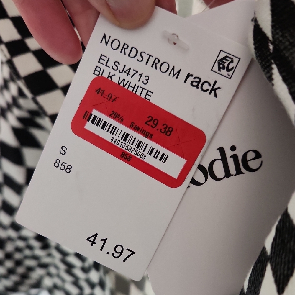 Elodie Black and White Optical Illusion Jean Jacket - Picture 2 of 4